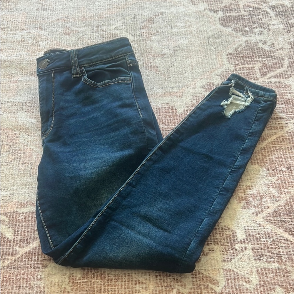 American Eagle Outfitters Blue high rise stretch Skinny Jeans Distressed